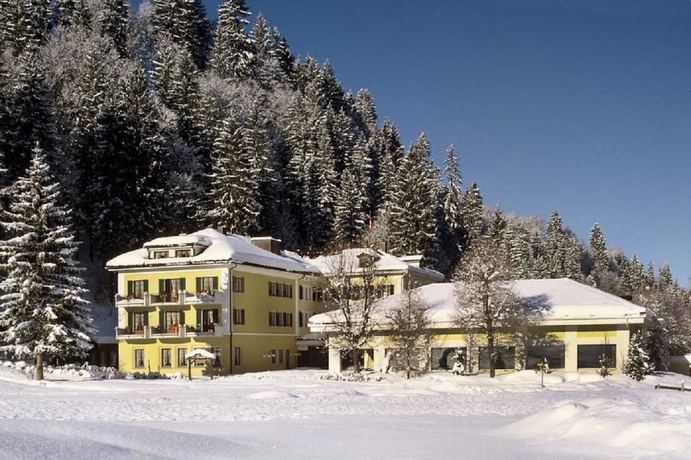 Imagen general del Hotel Bad Serneus. Foto 1