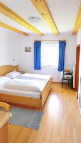 Imagen de la habitación del Hotel Bad St Isidor. Foto 9