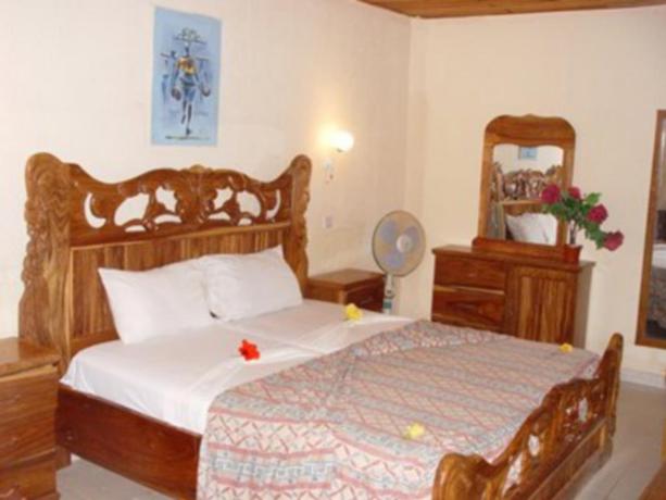 Imagen de la habitación del Hotel Badala Park. Foto 6