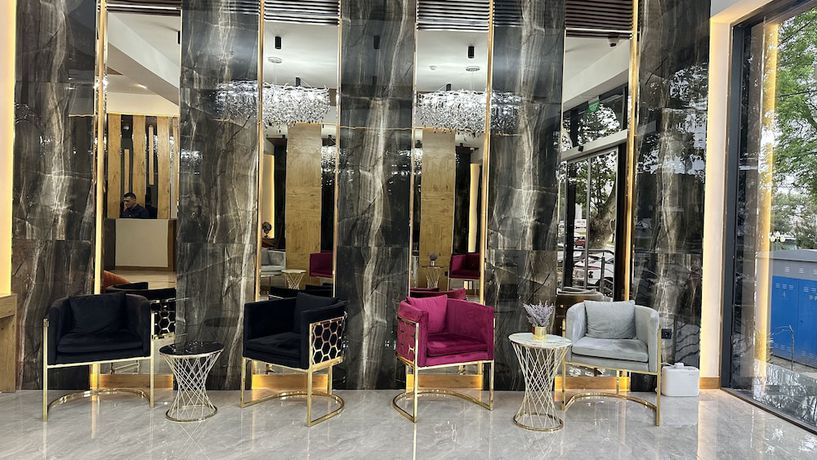 Imagen de los interiores del Hotel Badem Garden, Taskent. Foto 18