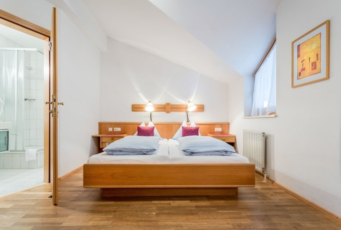 Imagen de la habitación del Hotel Badhaus. Foto 9