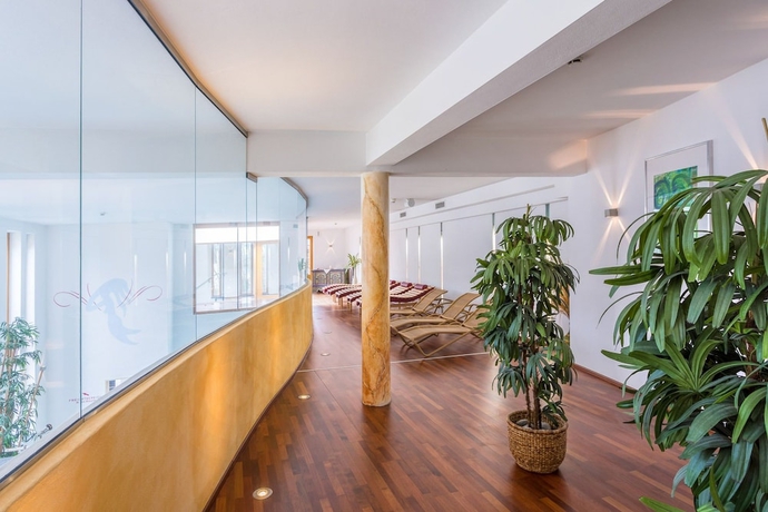 Imagen de la piscina del Hotel Badhaus. Foto 17