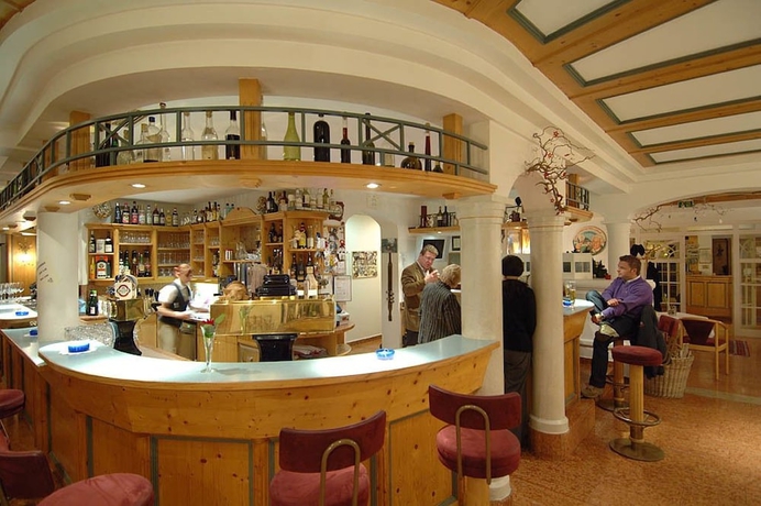 Imagen del bar/restaurante del Hotel Badhaus. Foto 5
