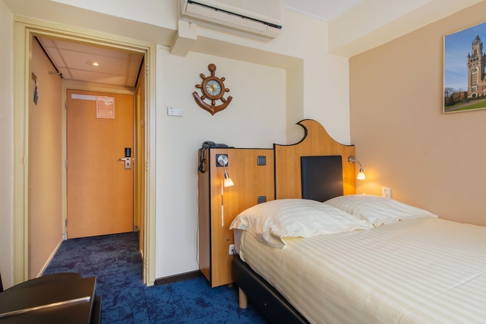 Imagen de la habitación del Hotel Badhotel Scheveningen. Foto 9