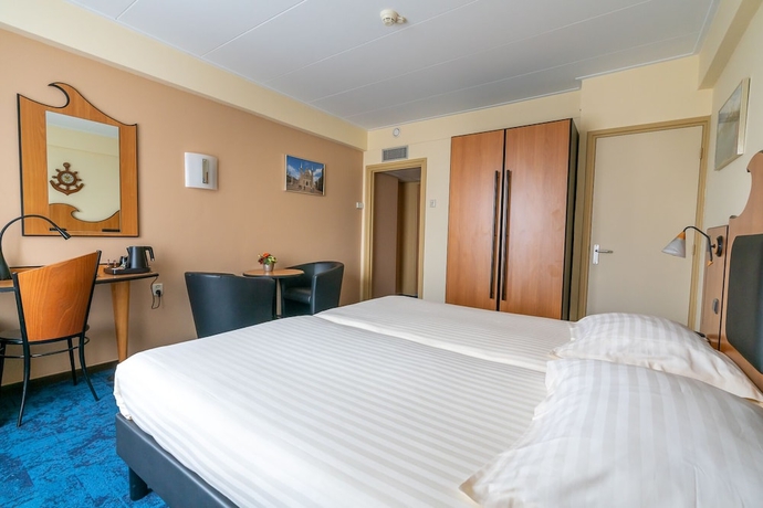 Imagen de la habitación del Hotel Badhotel Scheveningen. Foto 11