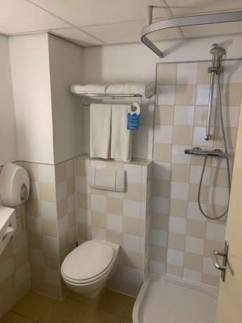 Imagen de la habitación del Hotel Badhotel Scheveningen. Foto 18