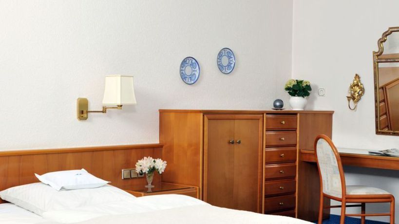 Imagen de la habitación del Hotel Badhotel Sternhagen. Foto 8