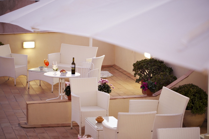 Imagen de los interiores del Hotel Badia Nuova Apart. Foto 13