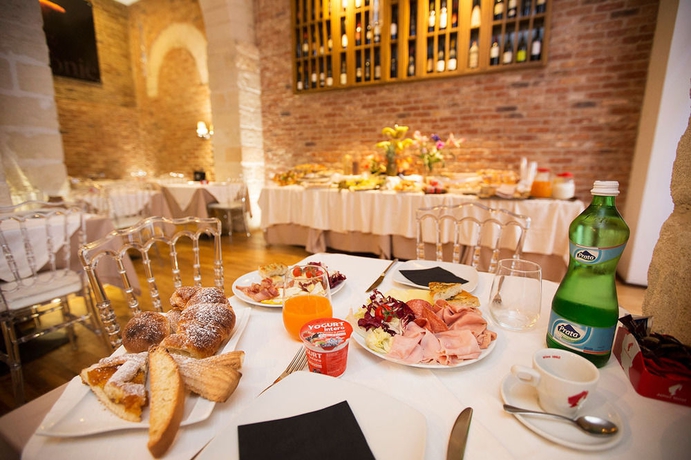 Imagen de los interiores del Hotel Badia Nuova Apart. Foto 15