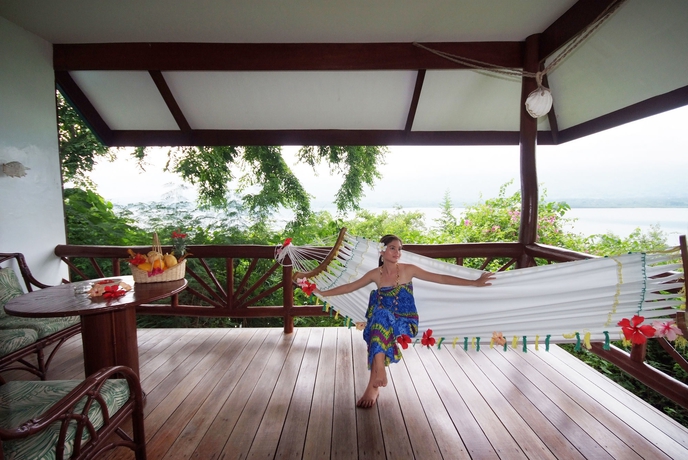 Imagen de la habitación del Hotel Badian Island Wellness Resort. Foto 10