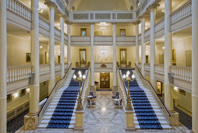 Imagen de los interiores del Hotel Badischer Hof Baden-Baden - Leonardo Limited Edition. Foto 15