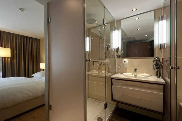 Imagen de la habitación del Hotel Badischer Hof Baden-Baden - Leonardo Limited Edition. Foto 10