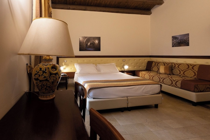 Imagen de la habitación del Hotel Badiula. Foto 2