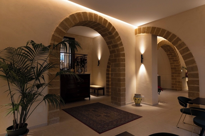 Imagen de los interiores del Hotel Badiula. Foto 12