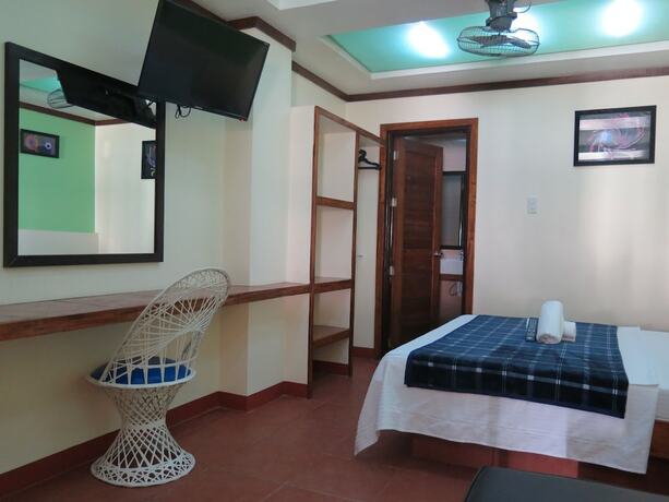 Imagen de la habitación del Hotel Badladz Beach Resort. Foto 12