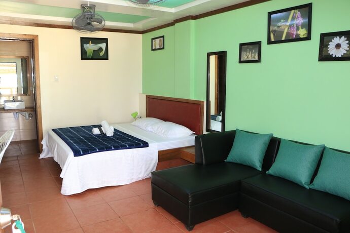 Imagen de la habitación del Hotel Badladz Beach Resort. Foto 19
