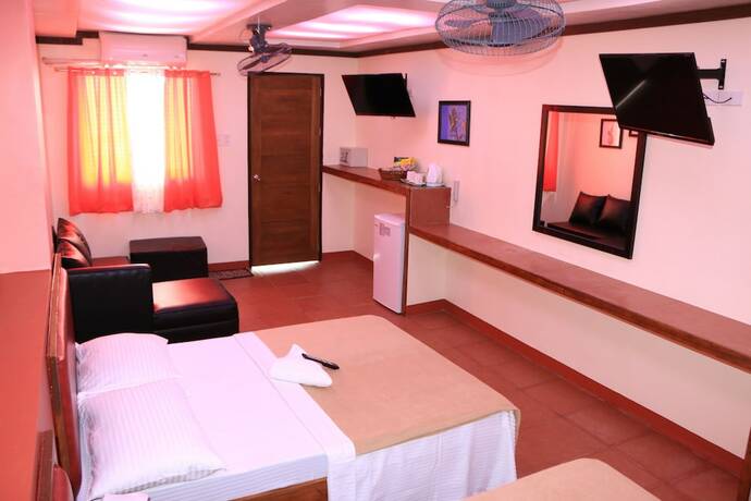 Imagen de la habitación del Hotel Badladz Beach Resort. Foto 26