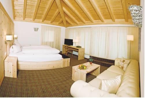 Imagen de la habitación del Hotel Baer and Post Zernez. Foto 10