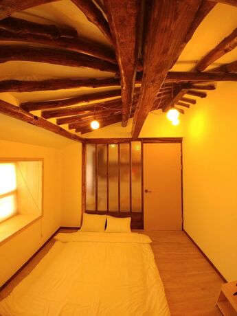 Imagen de la habitación del Hotel Baettorong Hado. Foto 21