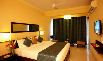 Imagen de los exteriores del Hotel Baga Deck Comforts. Foto 13