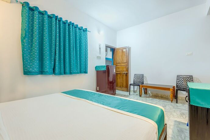 Imagen general del Hotel Baga Fantacia Beach Inn. Foto 11