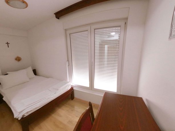 Imagen de la habitación del Hotel Bagaric. Foto 6