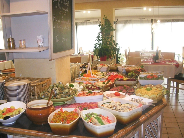 Imagen del bar/restaurante del Hotel Bagatelle, Paris Nord Roissy. Foto 3