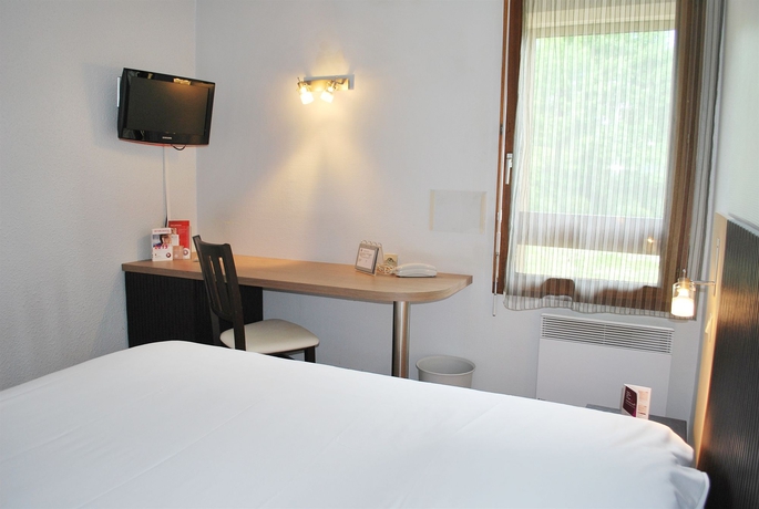 Imagen de la habitación del Hotel Bagatelle, Paris Nord Roissy. Foto 11