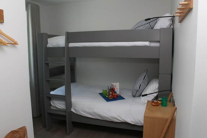 Imagen de la habitación del Hotel Baginbun Lodge. Foto 17