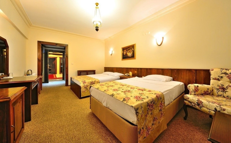 Imagen de la habitación del Hotel Baglar Saray. Foto 9