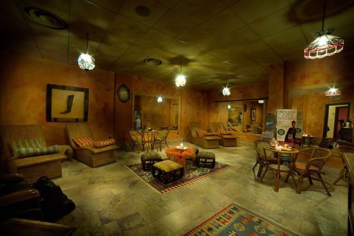 Imagen de la piscina del Hotel Baglio Basile. Foto 15