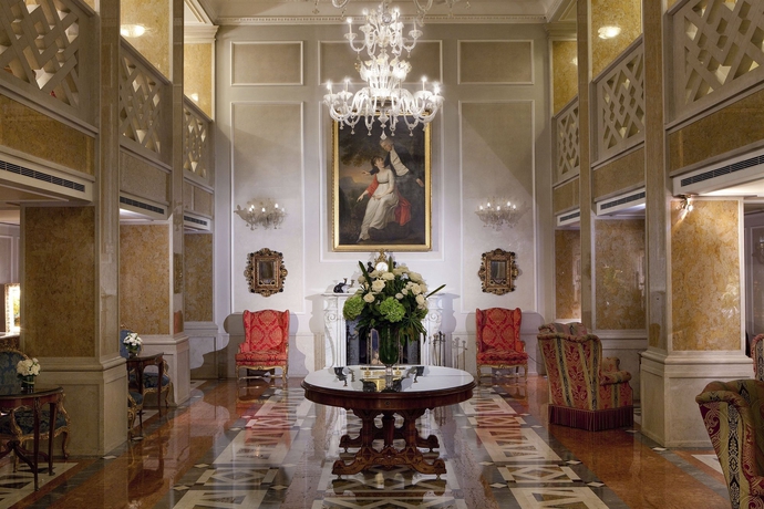 Imagen de los interiores del Hotel Baglioni Hotel Luna - The Leading Hotels Of The World. Foto 16