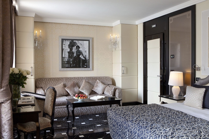 Imagen de los interiores del Hotel Baglioni Hotel Regina - The Leading Hotels Of The World. Foto 14