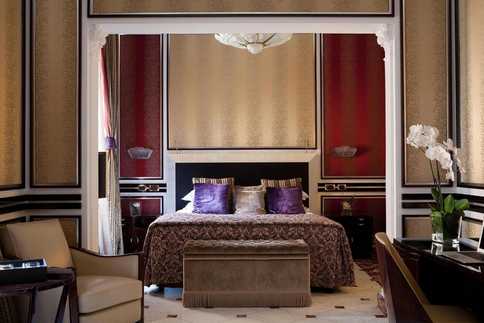 Imagen de los exteriores del Hotel Baglioni Hotel Regina - The Leading Hotels Of The World. Foto 12