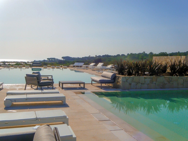 Imagen de la piscina del Hotel Baglioni Resort Sardinia - The Leading Hotels of the World. Foto 15