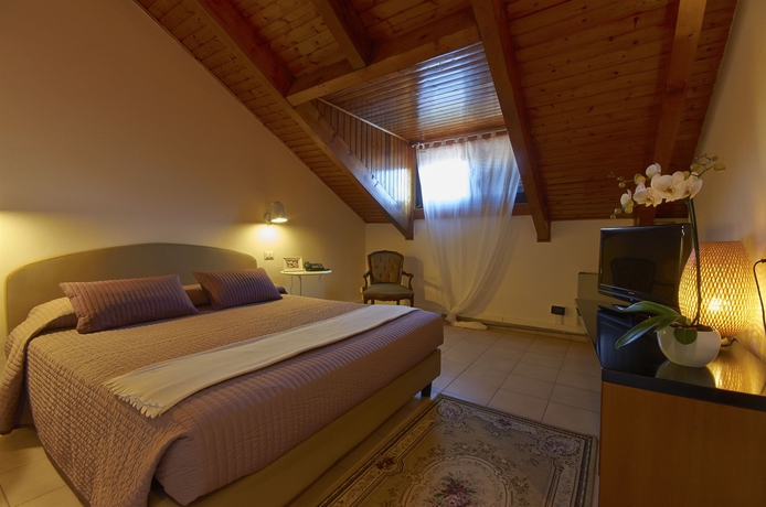 Imagen de la habitación del Hotel Bagliori. Foto 7