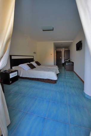 Imagen de la habitación del Hotel Bagni Arcobaleno. Foto 12