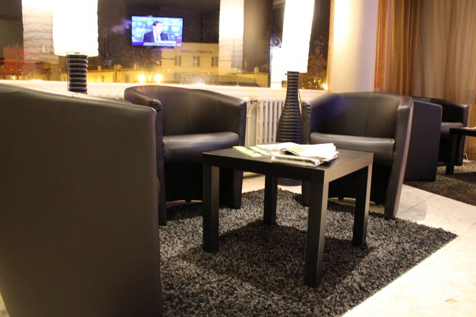 Imagen del bar/restaurante del Hotel Bagnoles. Foto 4