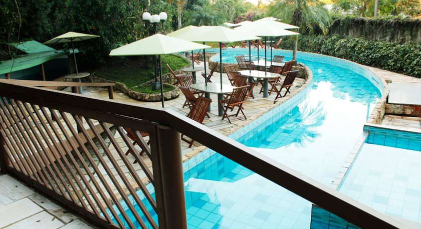 Imagen de la piscina del Hotel Bagu Foz do Iguazu. Foto 10