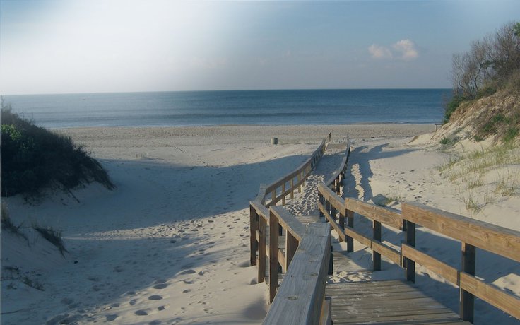 Imagen de la habitación del Hotel Bagu Pinamar. Foto 8