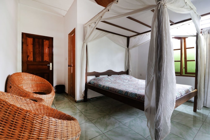 Imagen de la habitación del Hotel Bagus Bay Guest House. Foto 6