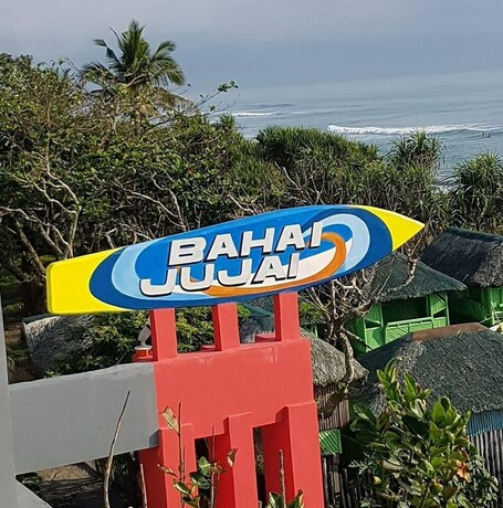 Imagen de los exteriores del Hotel Bahai Jujai. Foto 22