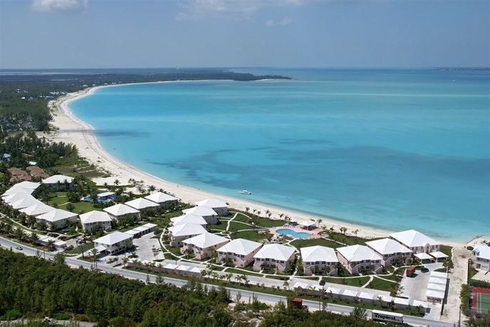 Imagen de los exteriores del Hotel Bahama Beach Club Resort. Foto 2