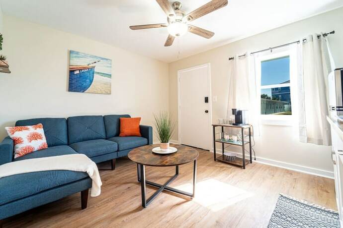 Imagen de la habitación del Hotel Bahama Breeze. Foto 12