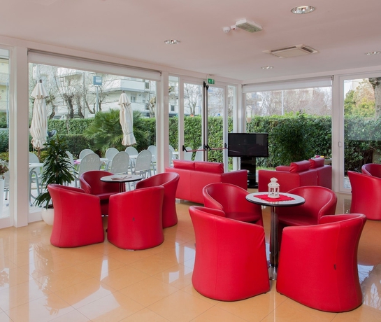 Imagen de los interiores del Hotel Bahama. Foto 12