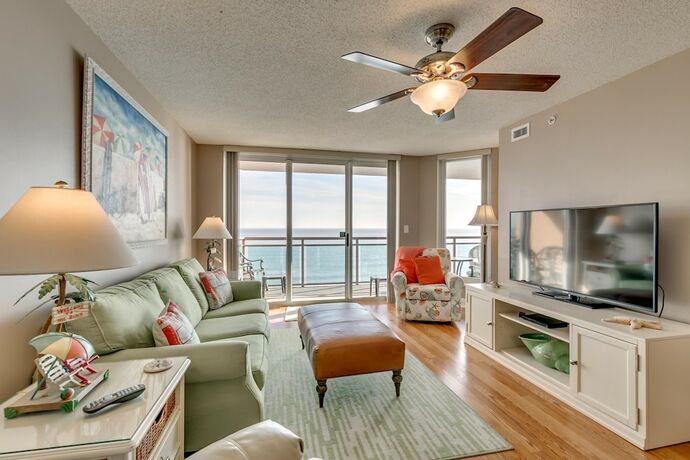 Imagen de la habitación del Hotel Bahama Sands by Condo-World. Foto 20