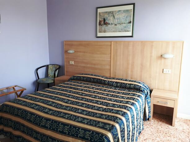 Imagen de la habitación del Hotel Bahamas, Lido di Savio. Foto 19