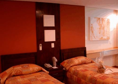 Imagen de la habitación del Hotel Bahamas Suite. Foto 10