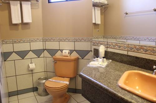 Imagen de la habitación del Hotel Bahamas Suite. Foto 13