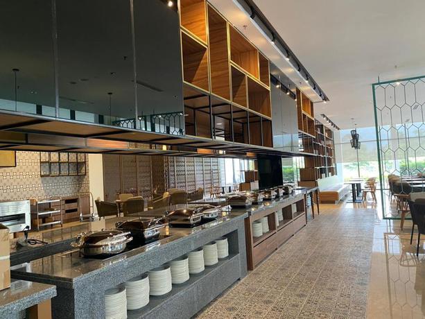 Imagen del bar/restaurante del Hotel Bahang Bay. Foto 3